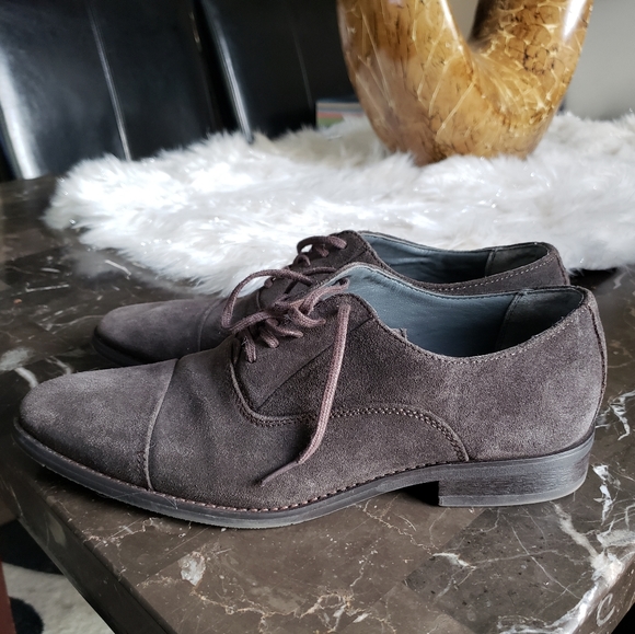 Authentic Calvin Klein - Picture 3 of 3